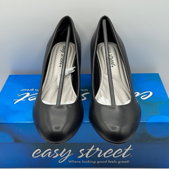 Easy Street Passion Black Kitten Heel Pumps 7.5W - Picture 2 of 8
